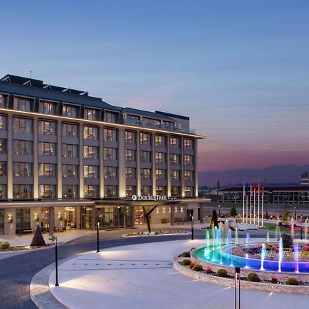 Готель Doubletree By Hilton Скоп'є Екстер'єр фото Hilton Athens