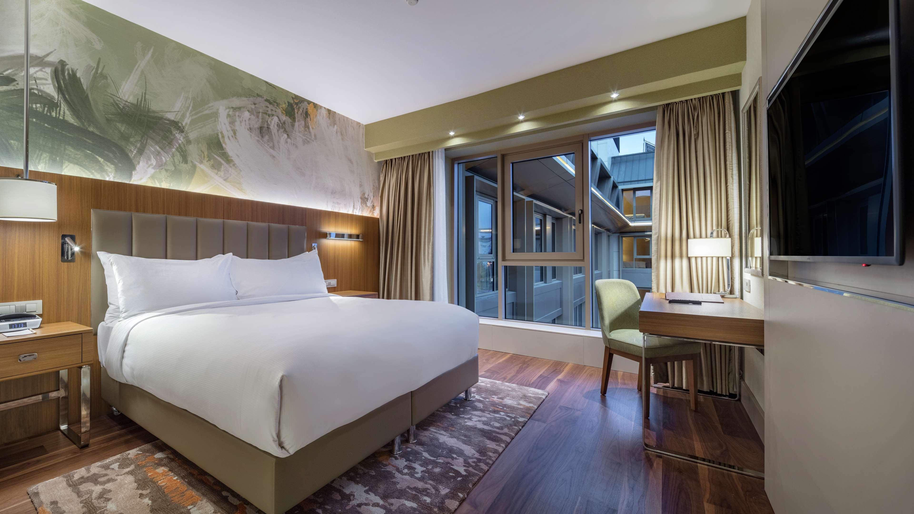 Готель Doubletree By Hilton Скоп'є Екстер'єр фото Deluxe Room