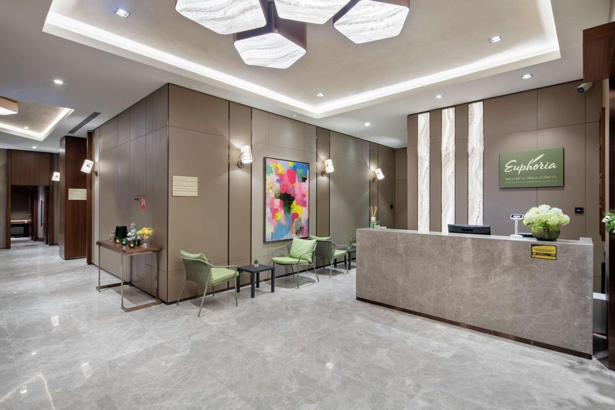 Готель Doubletree By Hilton Скоп'є Екстер'єр фото Reception