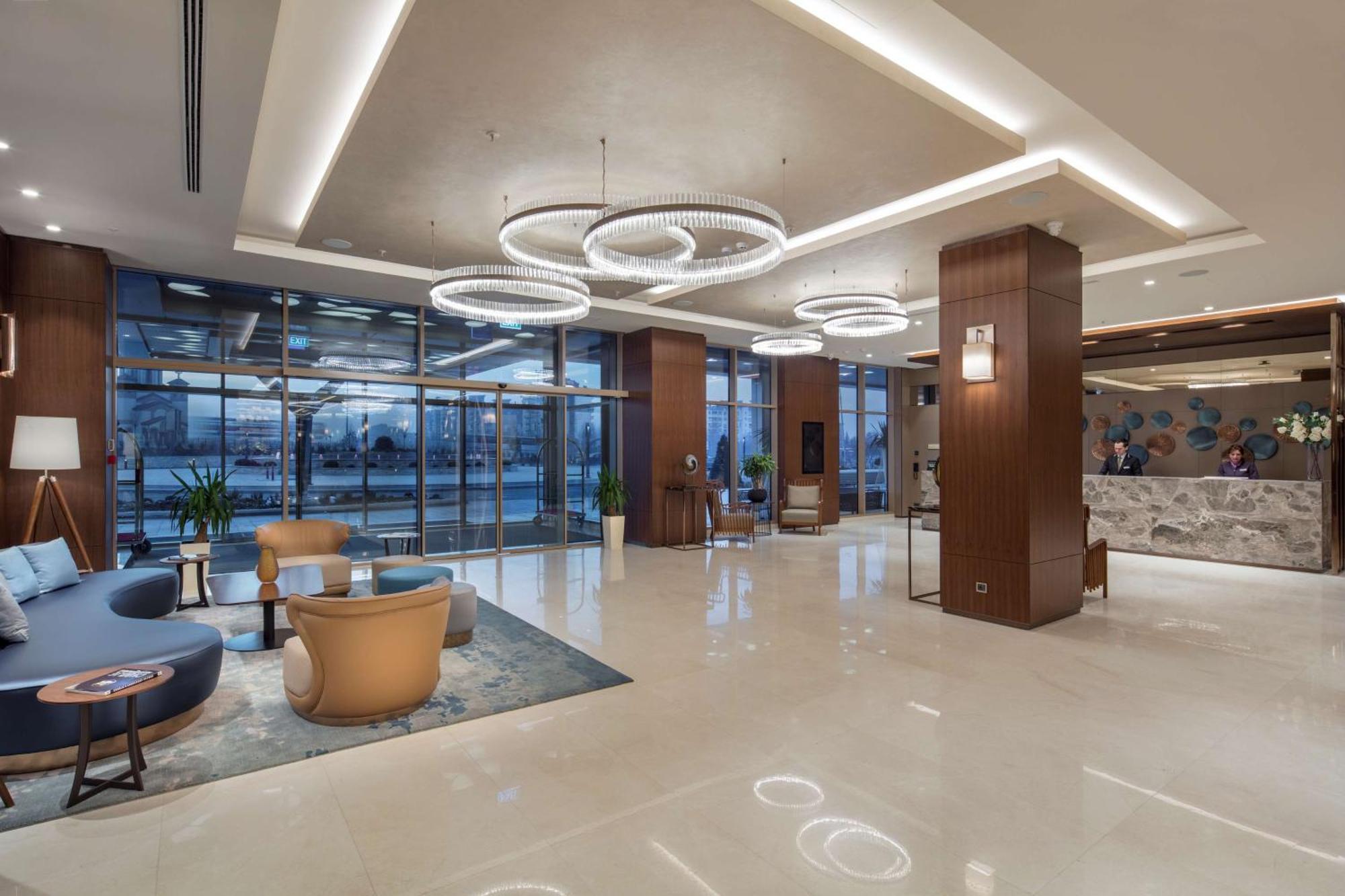 Готель Doubletree By Hilton Скоп'є Екстер'єр фото Lobby