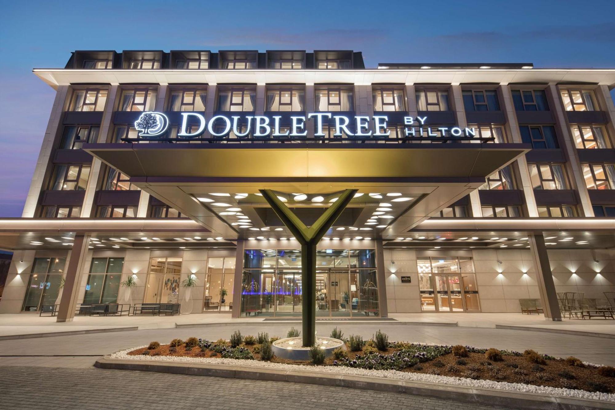 Готель Doubletree By Hilton Скоп'є Екстер'єр фото DoubleTree by Hilton Athens